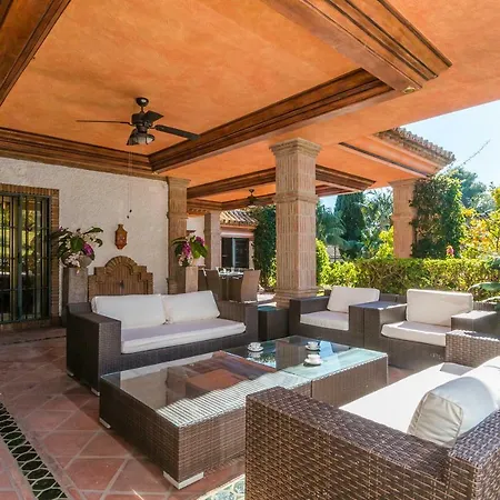 Authentic Andalucia Willa Marbella